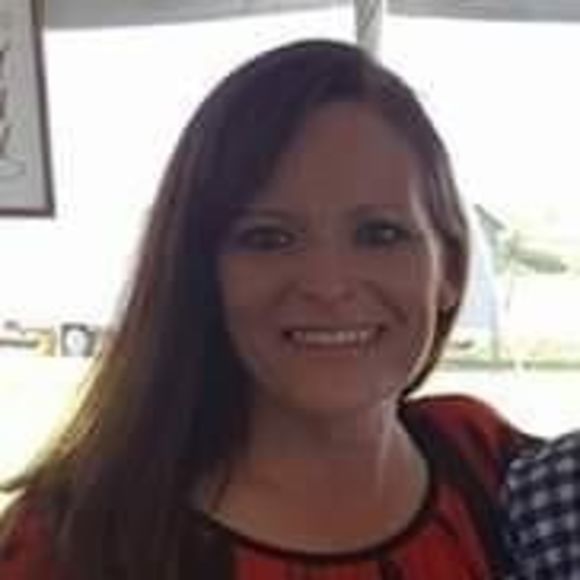 Meet your Posher, Tina - Picture 1 of 1